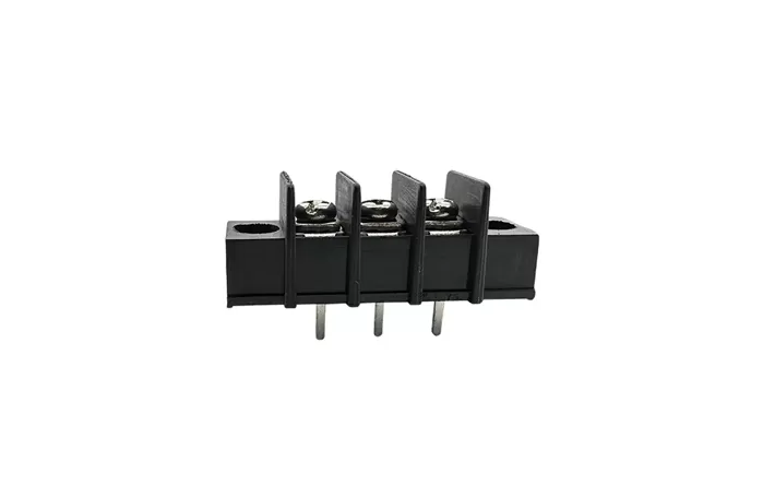 What wire sizes do terminal blocks support?